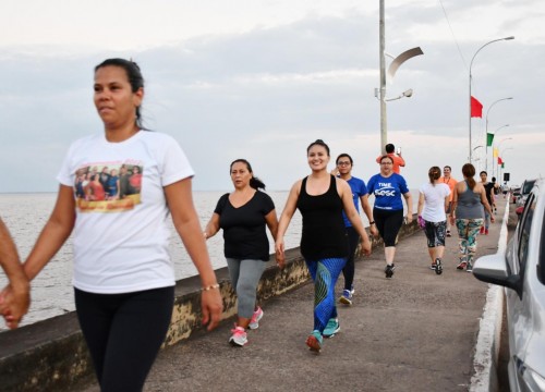 Caminhada monitorada pela orla