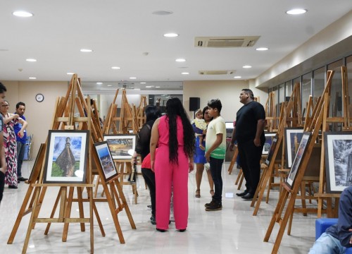 Vernissage exposição "Minha Aldeia" 