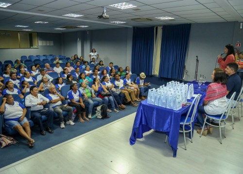 Entrega dos Óculos - EJA