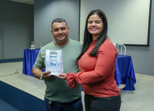 Entrega dos Óculos - EJA