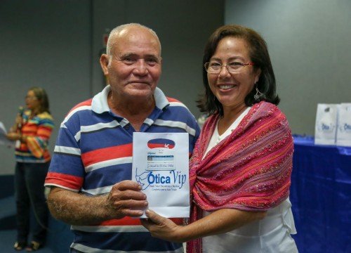 Entrega dos Óculos - EJA