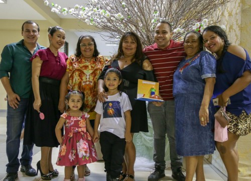 Vernissage e Noite de Autógrafos