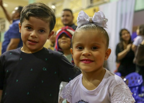Vernissage e Noite de Autógrafos