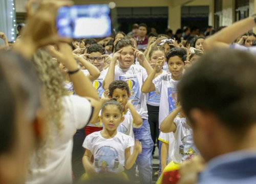 Vernissage e Noite de Autógrafos