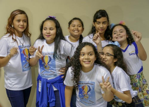 Vernissage e Noite de Autógrafos