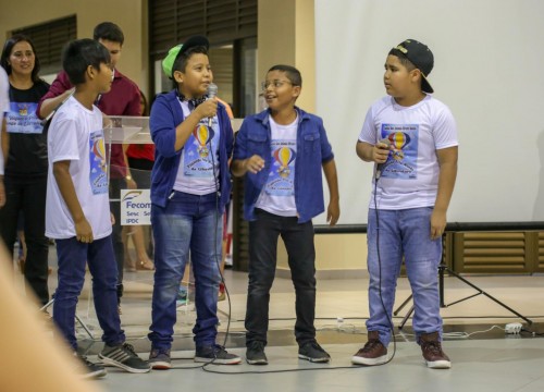Vernissage e Noite de Autógrafos
