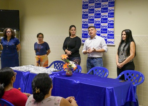 Entrega dos óculos do Projeto Ver para Aprender 