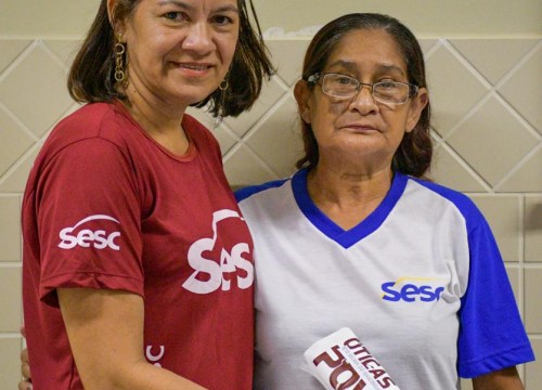 Entrega dos óculos do Projeto Ver para Aprender 