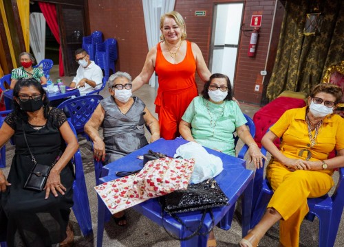 Confraternização EJA e Alegria de Viver