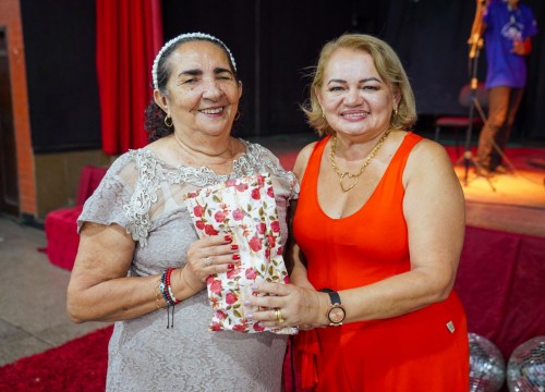Confraternização EJA e Alegria de Viver