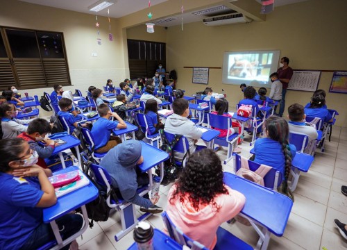 Projeto Cuidar e Adotar em um ato de Amor