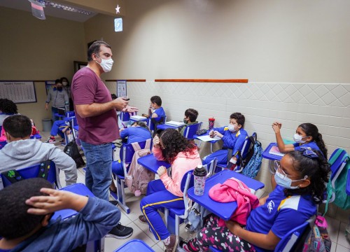 Projeto Cuidar e Adotar em um ato de Amor