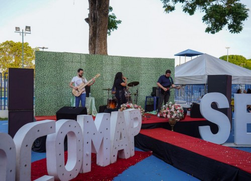 Super Domingueira e Concurso Rainha Jocomap