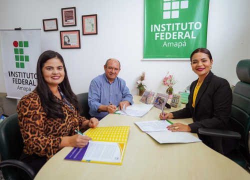 Assinatura do Termo de Cooperação Técnica com o IFAP