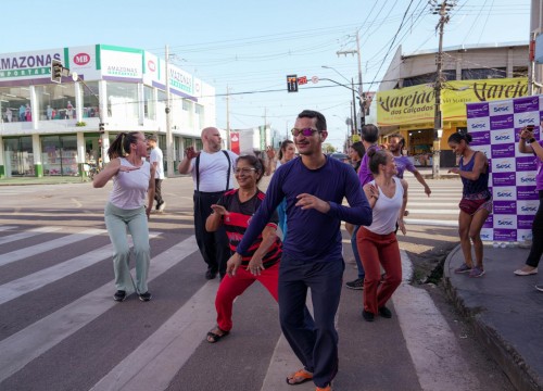 Palco Giratório - Espetáculo Desvio com Muovere Cia. de Dança