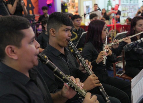 Sesc Partituras com Elizeu Costa e Orquestra Tarumã