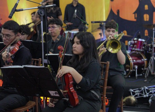 Sesc Partituras com Elizeu Costa e Orquestra Tarumã
