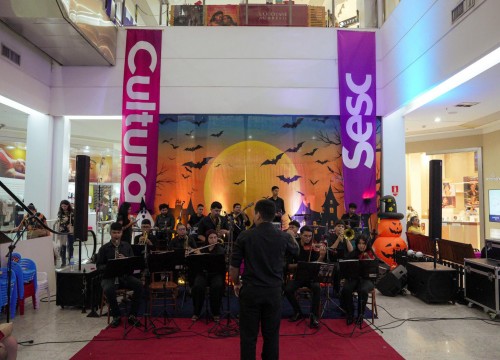 Sesc Partituras com Elizeu Costa e Orquestra Tarumã