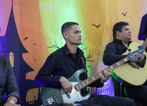Sesc Partituras com Elizeu Costa e Orquestra Tarumã