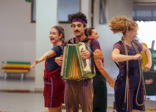 Circula Sesc - Espetáculo Puli Pulá do Grupo Cerco do Rio Grande do Sul