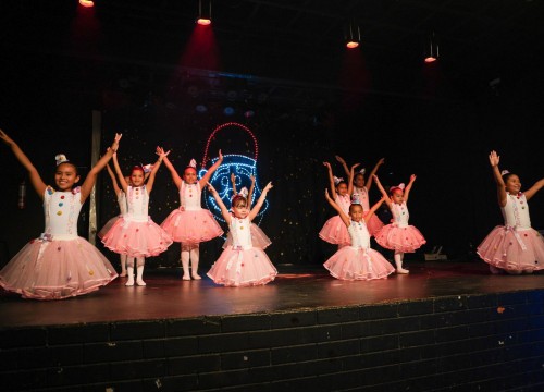 Encerramento dos Cursos de Dança, Música e Artes