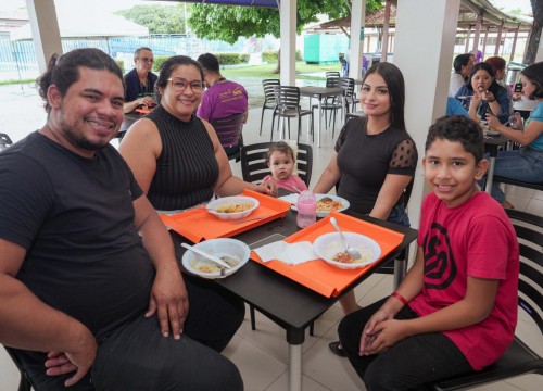 Almoço das Mulheres