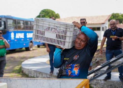 Doação de Bio Açaí pela Conab