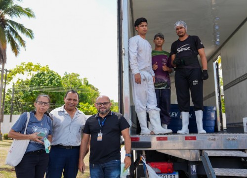 Doação de Bio Açaí pela Conab