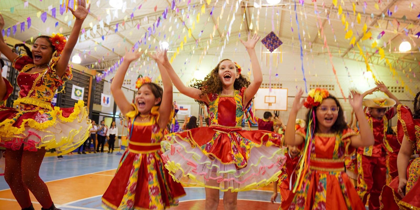 Escola Sesc traz expressões culturais do Brasil em dois dias de festa junina Escola Sesc traz expressões culturais do Brasil em dois dias de festa junina