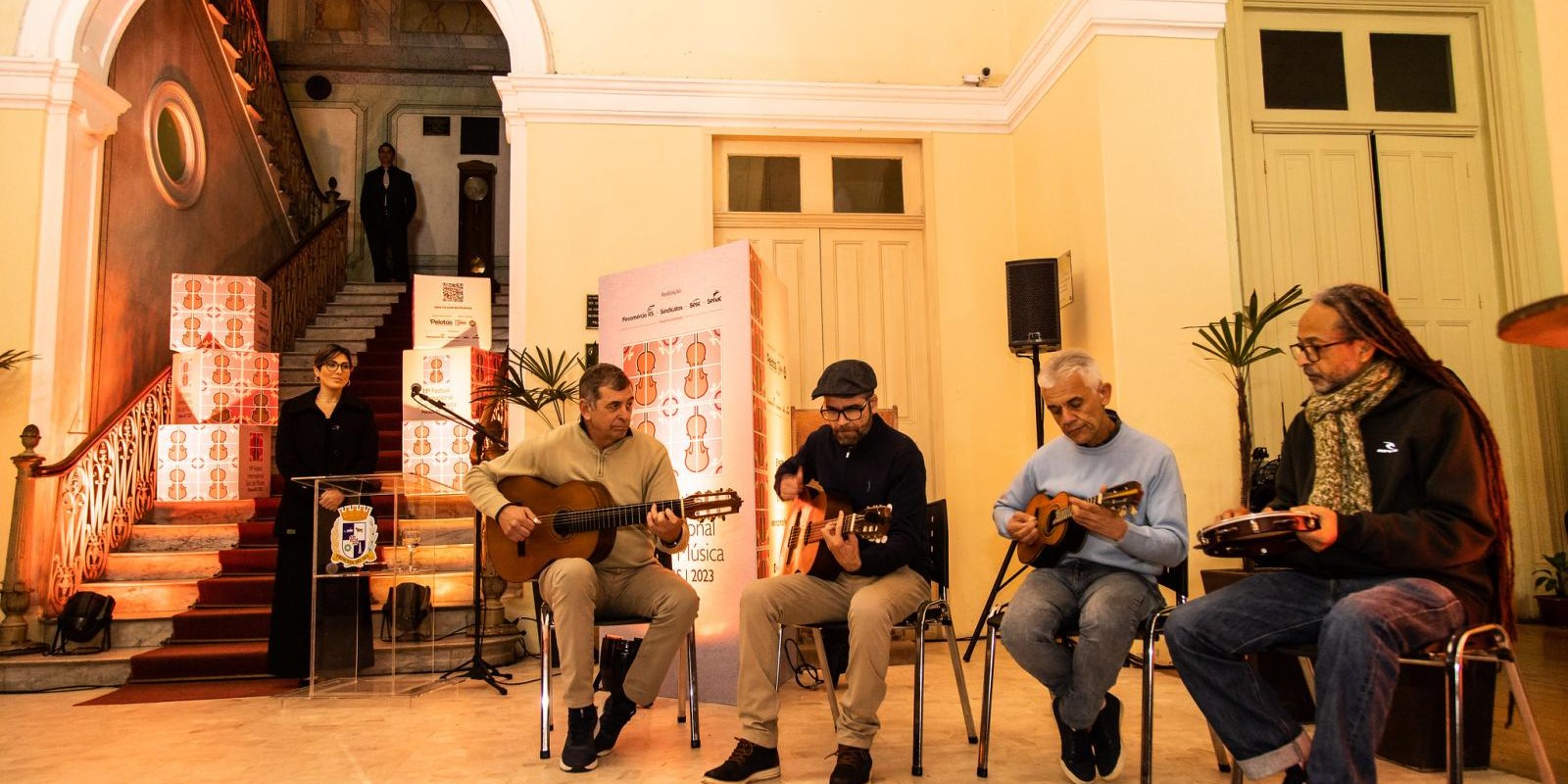 Festival Internacional Sesc de Música oferta bolsas para cursos de instrumentos, canto lírico e choro em Pelotas, no Rio Grande do Sul Festival Internacional Sesc de Música oferta bolsas para cursos de instrumentos, canto lírico e choro em Pelotas, no Rio Grande do Sul